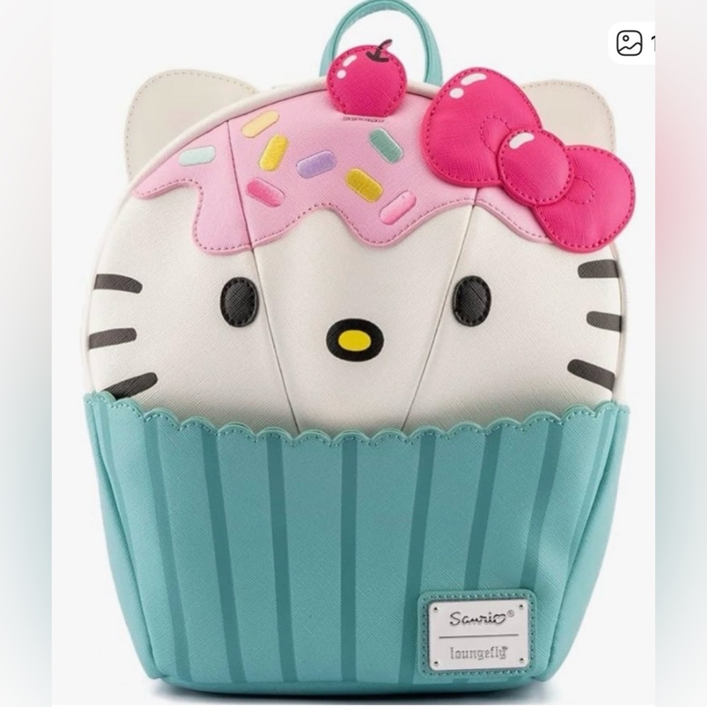 Sanrio Hello Kitty Cupcake Bag in Pink and Teal